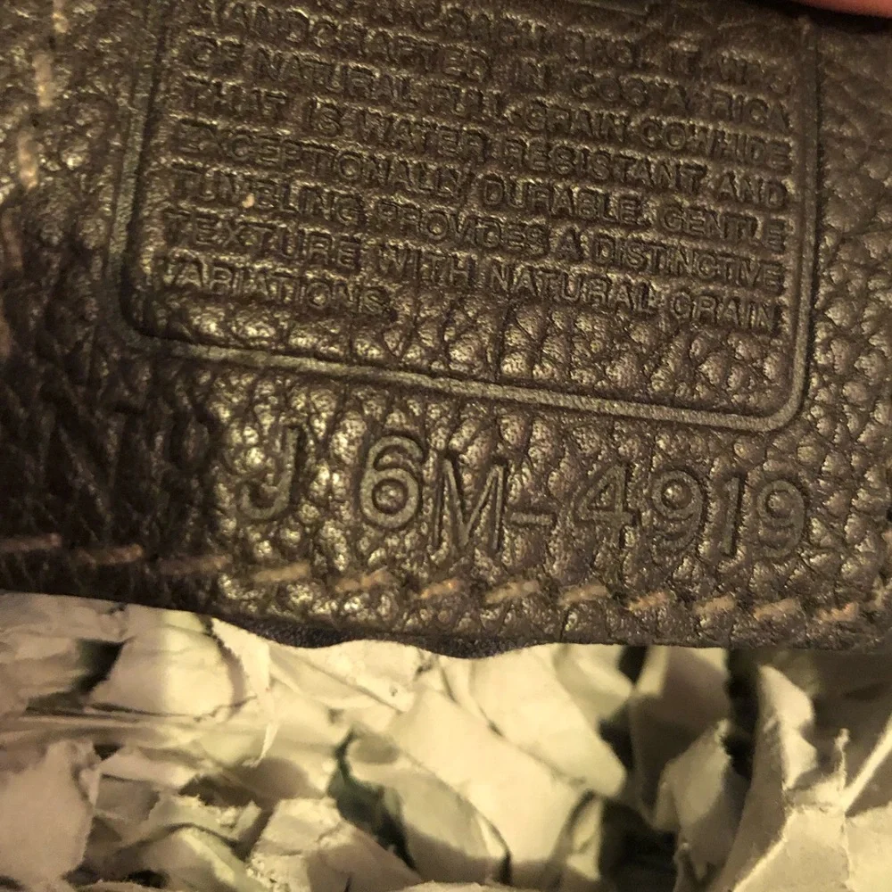 Coach brown leather crossbody authentic pebbled leather adjust cross body strap